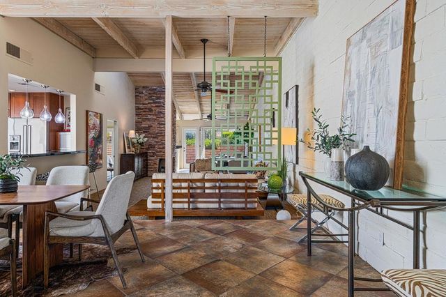 1316 W Primavera Drive, Palm Springs, CA 92264