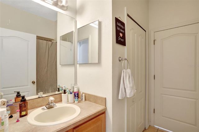 2524 DOVER GLEN CIRCLE, Orlando, FL 32828
