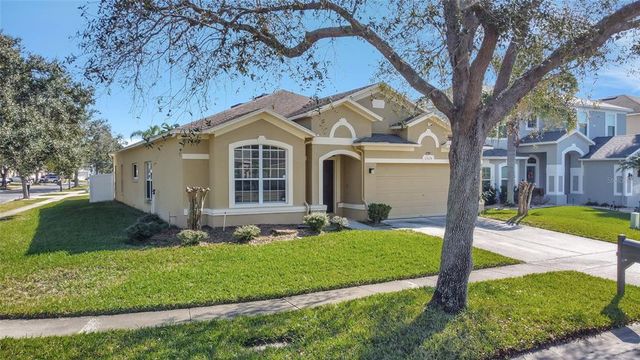 2524 DOVER GLEN CIRCLE, Orlando, FL 32828