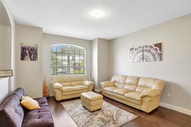 2524 DOVER GLEN CIRCLE, Orlando, FL 32828