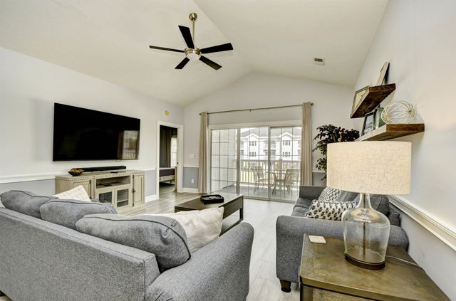 4834 Carnation Cir Apt 205, Myrtle Beach, SC 29577