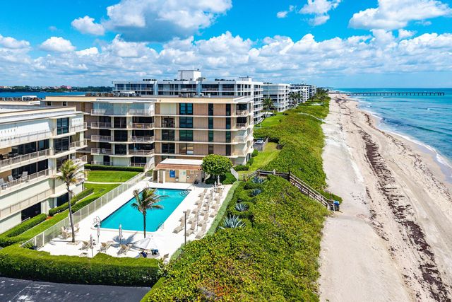 3200 S Ocean Boulevard 203, Palm Beach, FL 33480