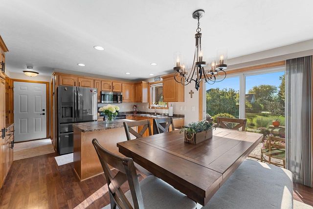3994 THREE PENNY COURT, De Pere, WI 54115