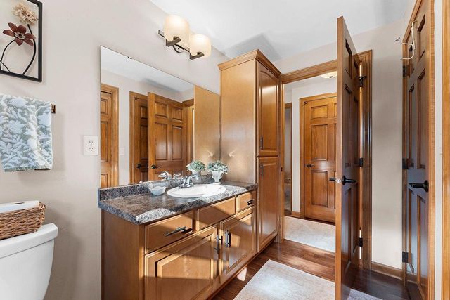 3994 THREE PENNY COURT, De Pere, WI 54115