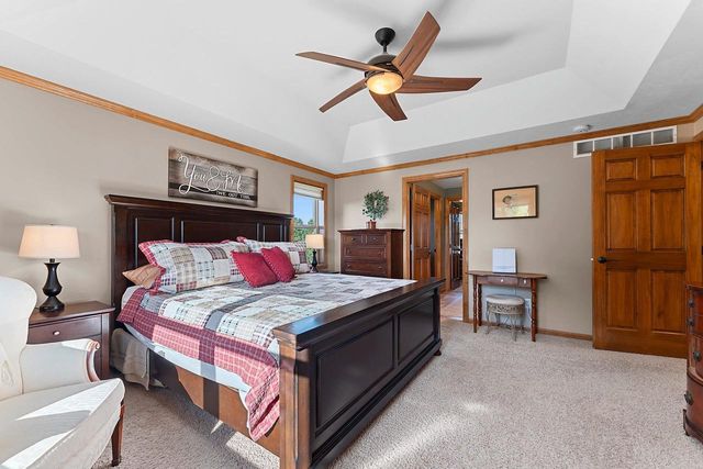 3994 THREE PENNY COURT, De Pere, WI 54115
