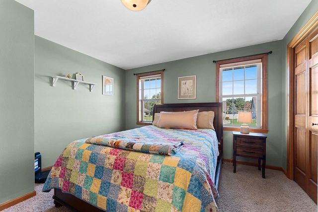 3994 THREE PENNY COURT, De Pere, WI 54115