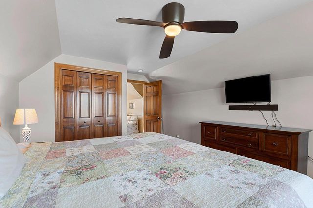3994 THREE PENNY COURT, De Pere, WI 54115