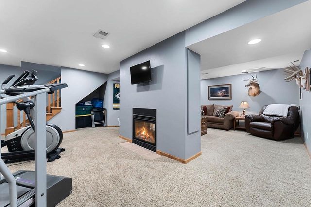 3994 THREE PENNY COURT, De Pere, WI 54115