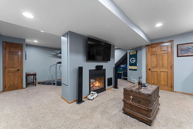 3994 THREE PENNY COURT, De Pere, WI 54115