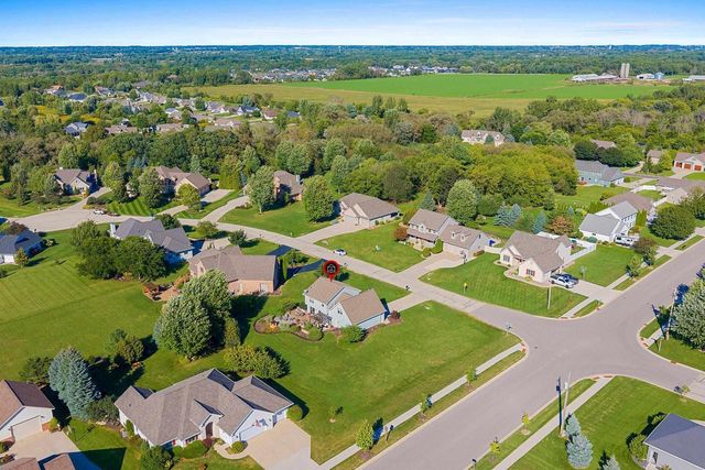 3994 THREE PENNY COURT, De Pere, WI 54115