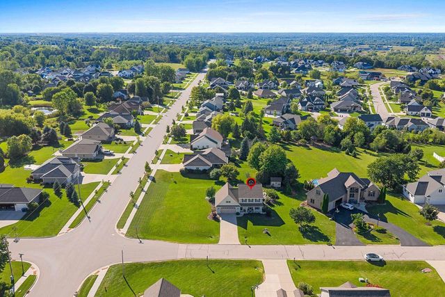 3994 THREE PENNY COURT, De Pere, WI 54115