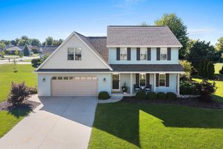 3994 THREE PENNY COURT, De Pere, WI 54115