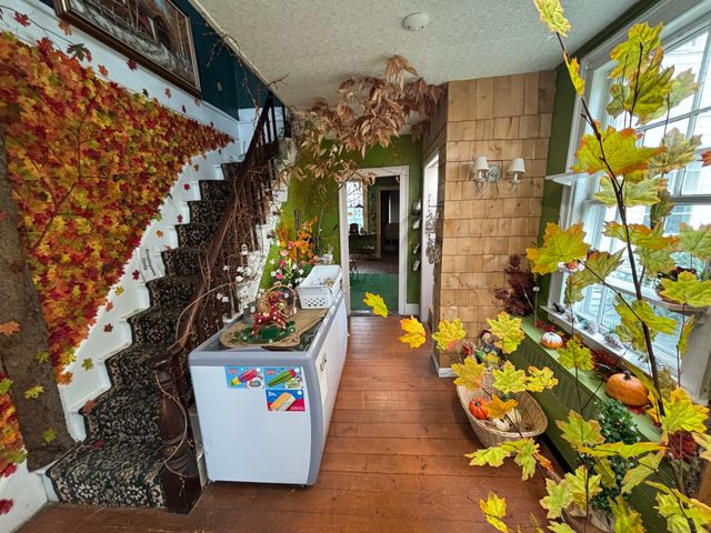 129 West Main Street, Clinton, CT 06413