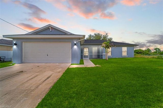 4004 17th ST SW, Lehigh Acres, FL 33976