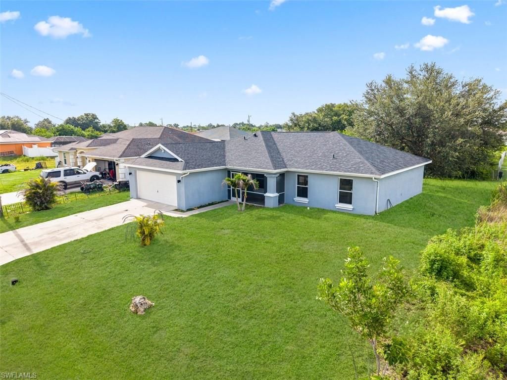 4004 17th ST SW, Lehigh Acres, FL 33976