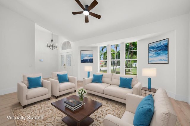 2707 SE Rawlings Road, Port St Lucie, FL 34952