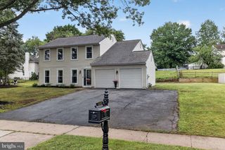 136 BEDFORD LN, Lansdale, PA 19446