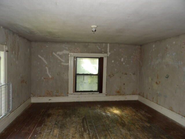 209 E High Street, Union City, MI 49094