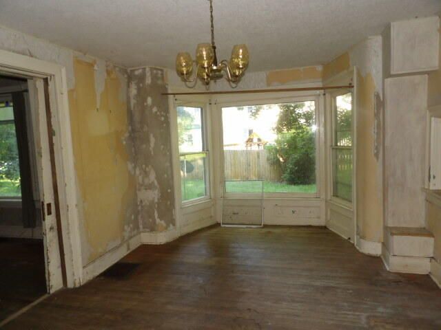 209 E High Street, Union City, MI 49094