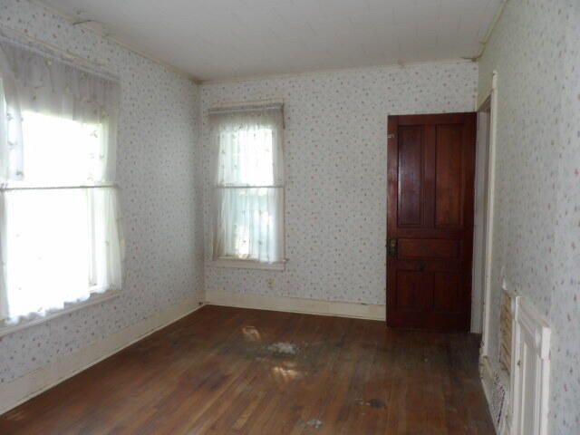 209 E High Street, Union City, MI 49094