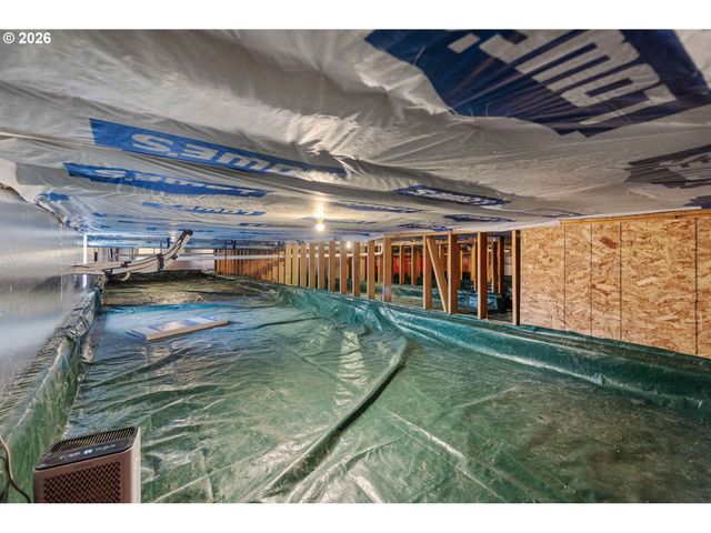 905 BELLEVUE Dr, Reedsport, OR 97467