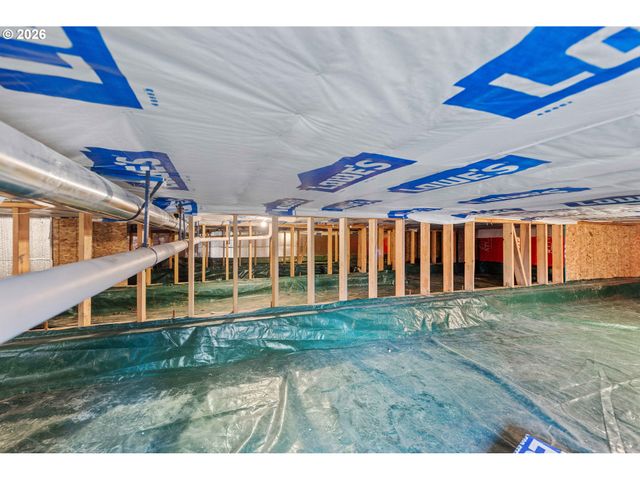 905 BELLEVUE Dr, Reedsport, OR 97467