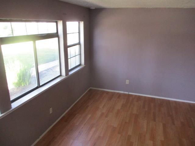 140 Gibson Drive 12, Hollister, CA 95023