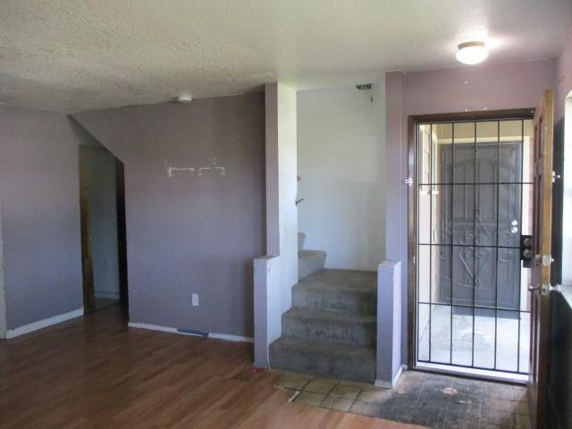 140 Gibson Drive 12, Hollister, CA 95023