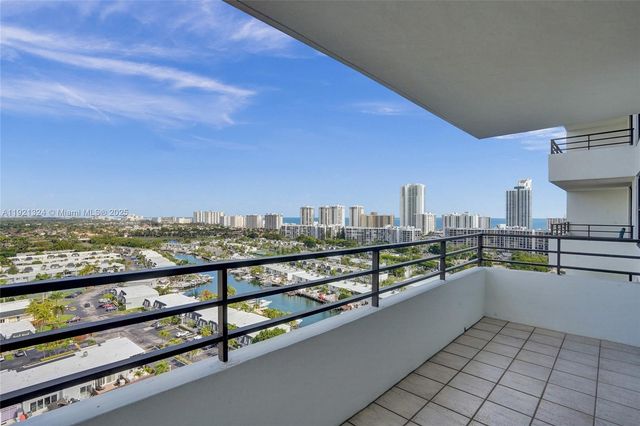 2500 Parkview Dr 1811, Hallandale Beach, FL 33009