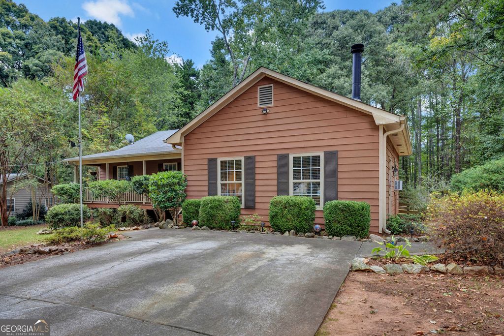 270 Wellington Drive, Mcdonough, GA 30252 — photo 2