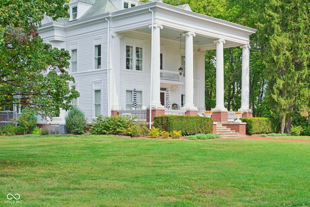 1210 16th Street, Columbus, IN 47201