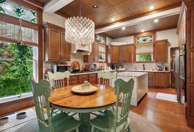 1210 16th Street, Columbus, IN 47201