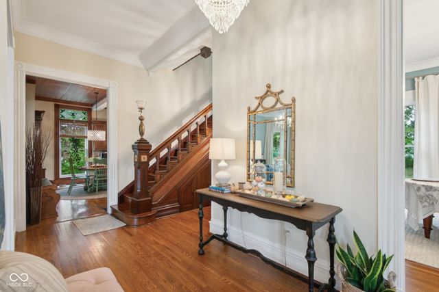 1210 16th Street, Columbus, IN 47201