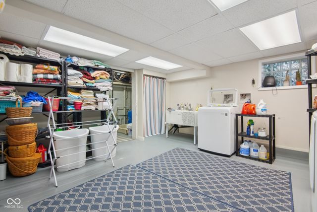 1210 16th Street, Columbus, IN 47201