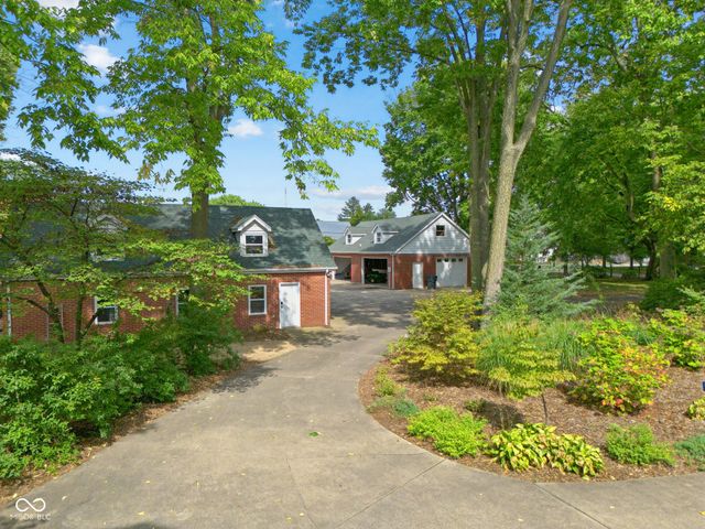 1210 16th Street, Columbus, IN 47201