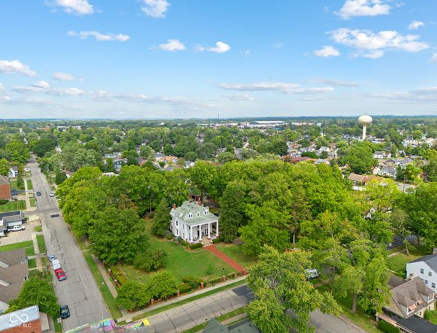 1210 16th Street, Columbus, IN 47201