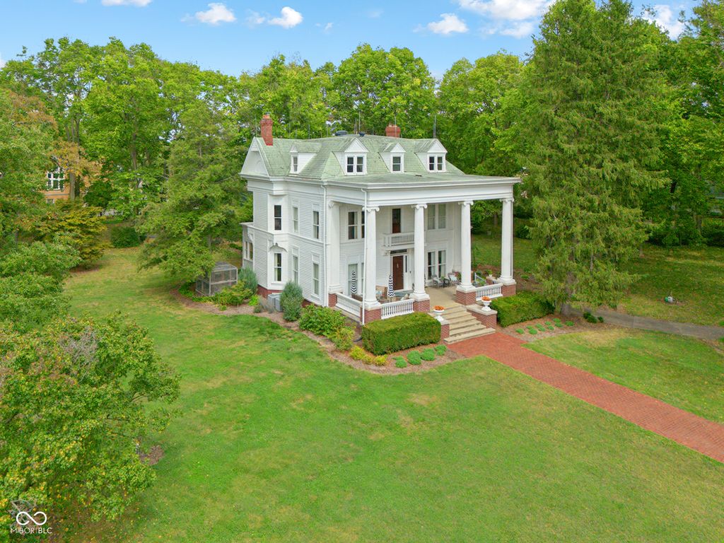 1210 16th Street, Columbus, IN 47201