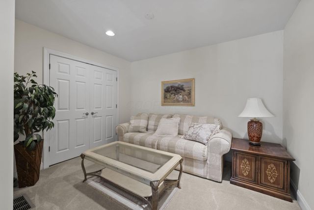 5525 Chelsea Park Drive, Dublin, OH 43016