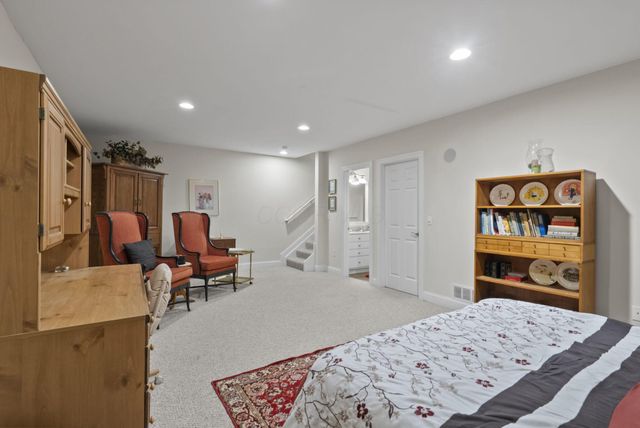 5525 Chelsea Park Drive, Dublin, OH 43016