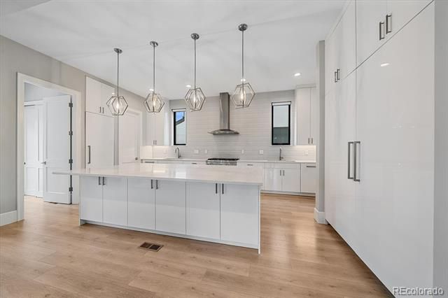 1975 S Gilpin Street, Denver, CO 80210