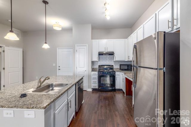4310 Park Road 106, Charlotte, NC 28209