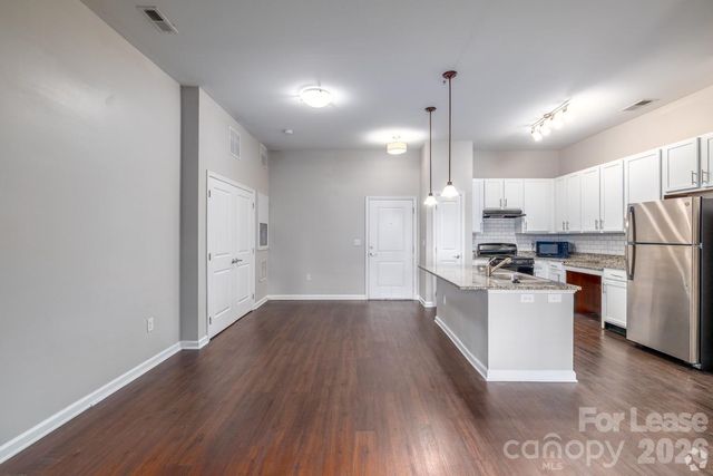 4310 Park Road 106, Charlotte, NC 28209