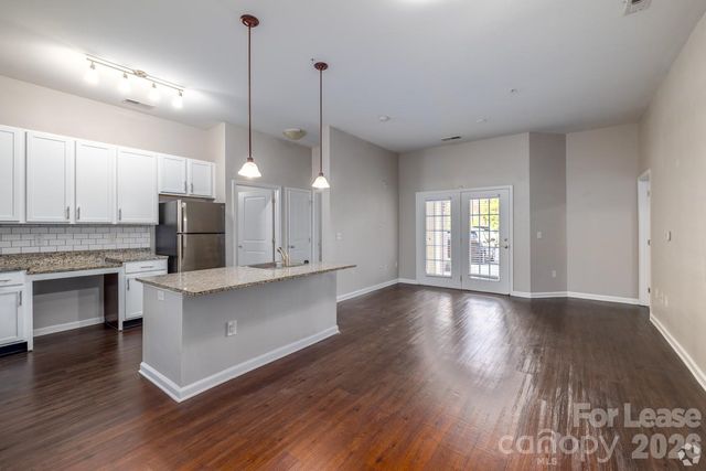 4310 Park Road 106, Charlotte, NC 28209