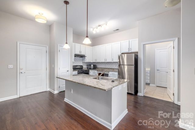 4310 Park Road 106, Charlotte, NC 28209