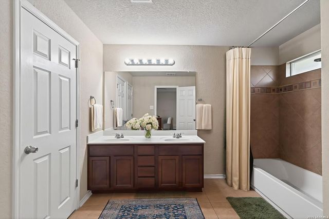 5906 Onyx Way, San Antonio, TX 78222