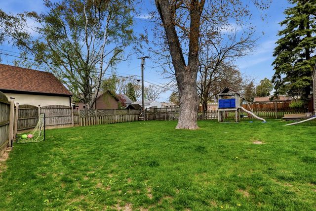 3634 Koehler DRIVE, Sheboygan, WI 53083