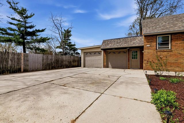 3634 Koehler DRIVE, Sheboygan, WI 53083