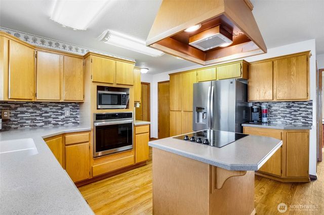 4114 Shorecrest Drive NE, Moses Lake, WA 98837