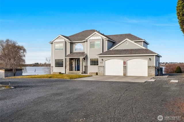 4114 Shorecrest Drive NE, Moses Lake, WA 98837