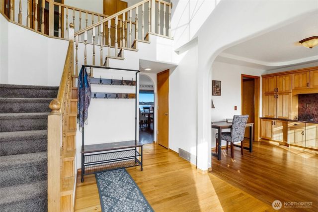 4114 Shorecrest Drive NE, Moses Lake, WA 98837